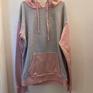 American Eagle women’s size XS sweatshirt